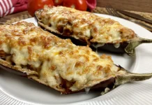 Prepara berenjenas rellenas de atún al horno