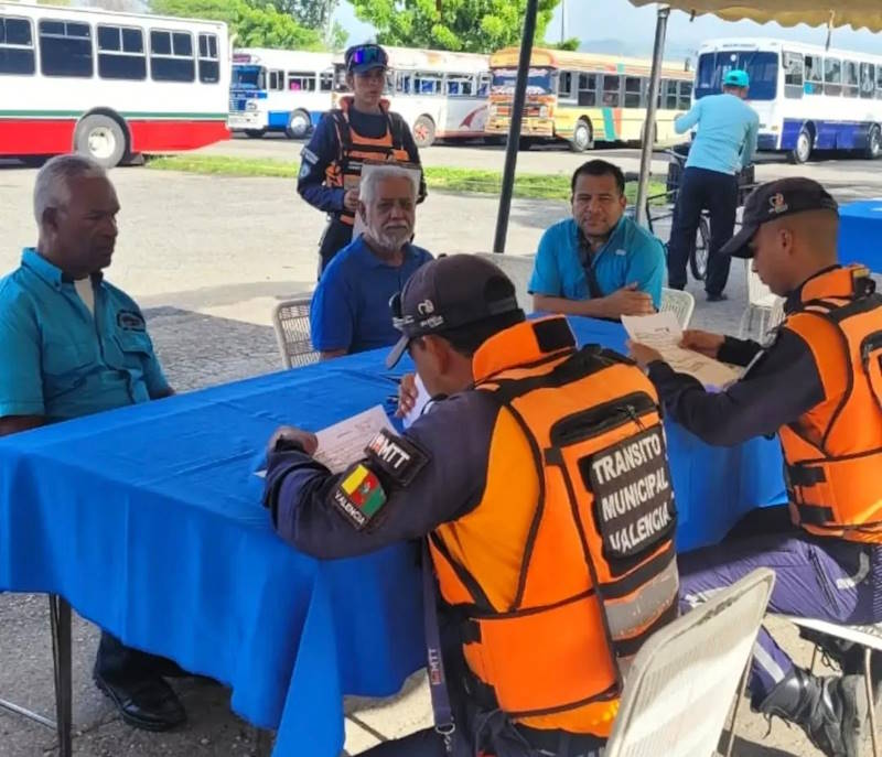 IAMTT inspecciona mil 600 unidades de transporte público en Valencia iamtt