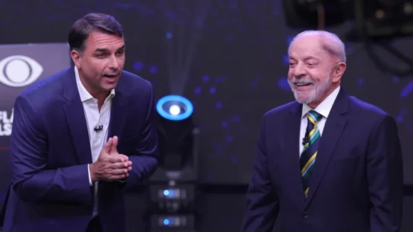Lula empata a Flávio